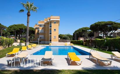 Exterior view of Planta baja for sale in Castelldefels  with Private garden, Terrace and Community pool