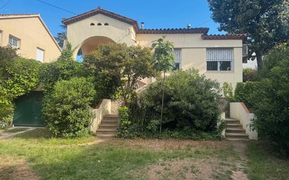 Vista exterior de Casa o xalet de lloguer en Sant Cugat del Vallès amb Aire condicionat, Calefacció i Jardí privat