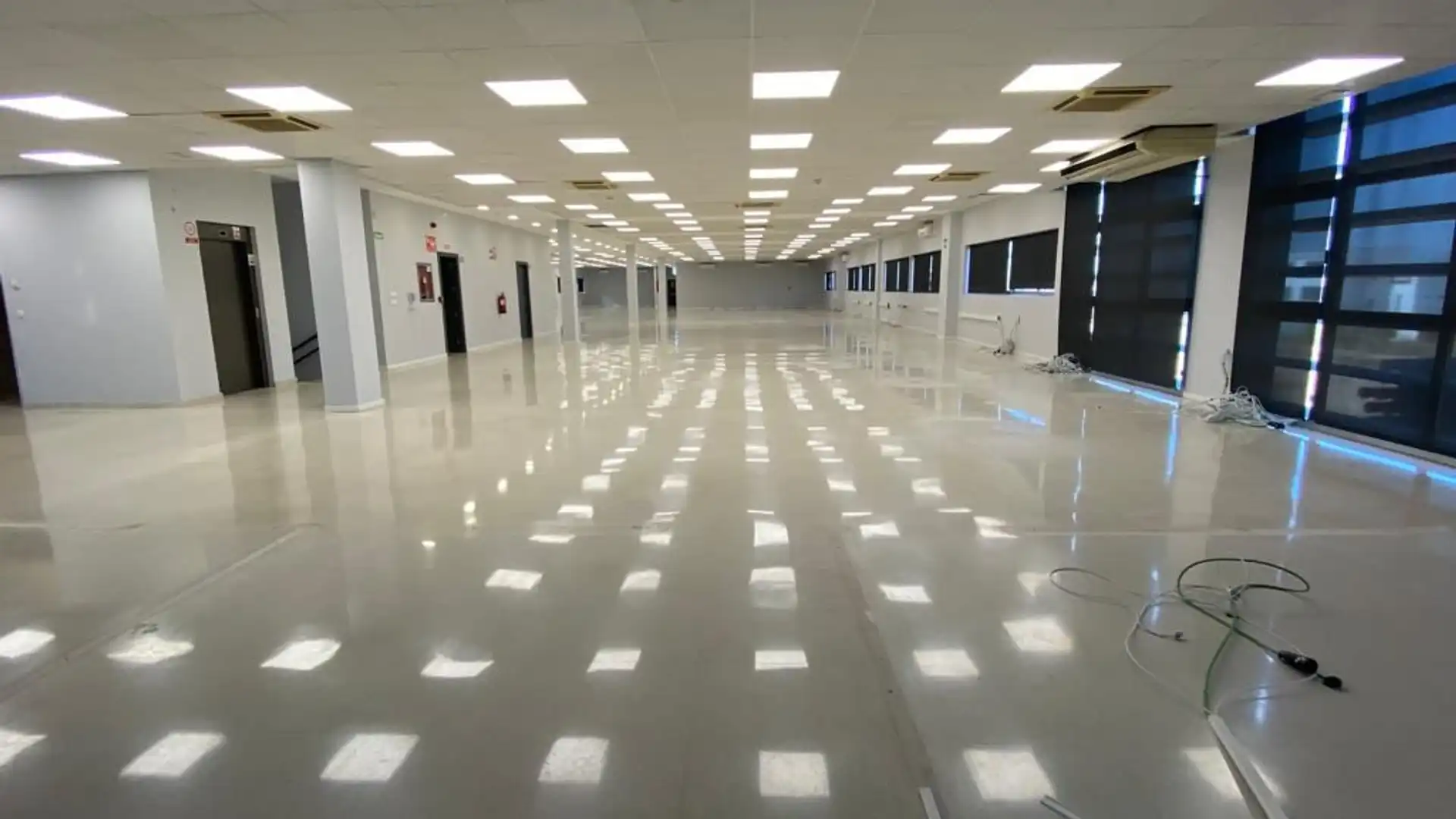 Edificio en venta en Mairena del Aljarafe