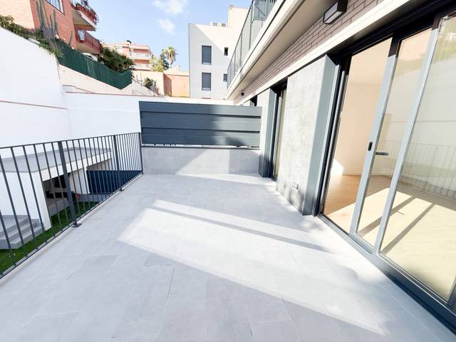 Piso en Alquiler en Carrer de Pedrell en La Font d'en Fargues