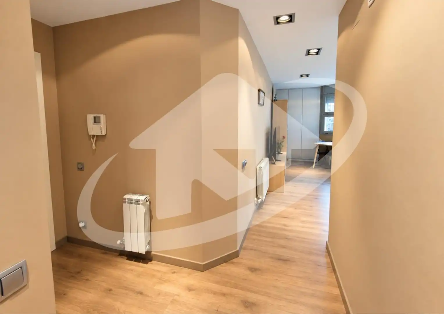 Flat for sale in Sabadell  with Parquet flooring