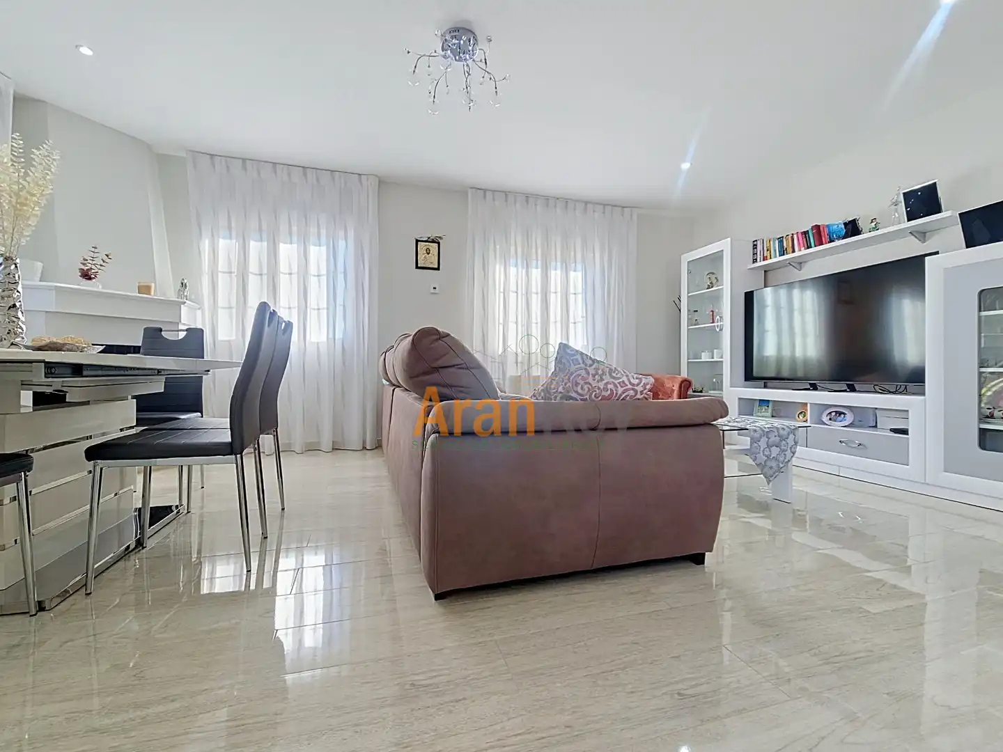 Chalet con balcón en venta en Calle de Alicante, imagen 6