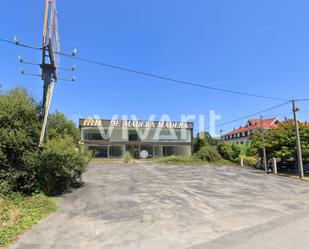 Vista exterior de Nau industrial en venda en Cervo