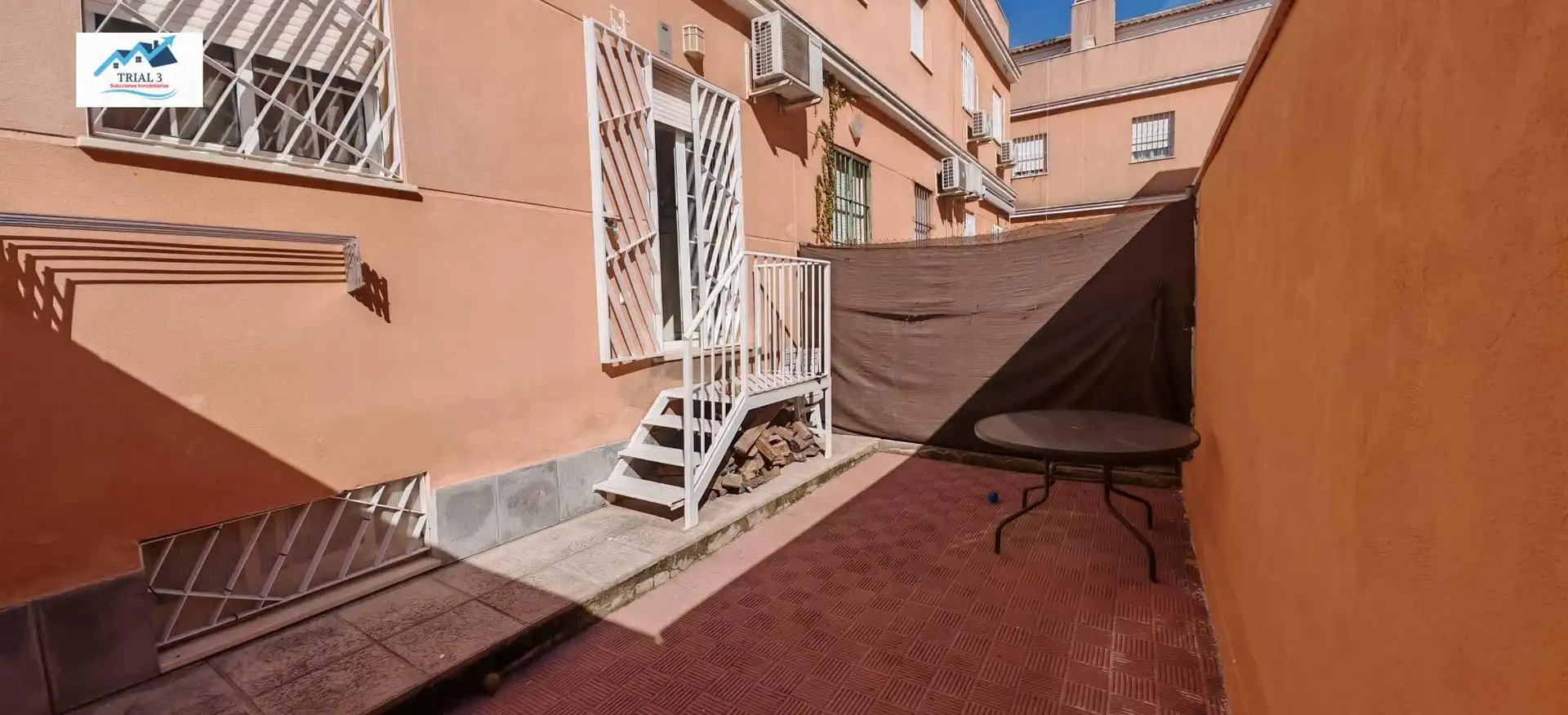 Detached homes for sale in Calle del Azafrán, Olivar de Quintos
