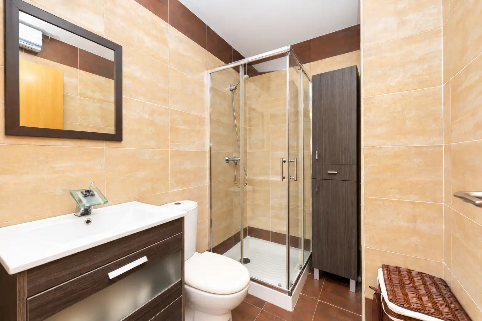 Bathroom of Flat for sale in Monachil pueblo