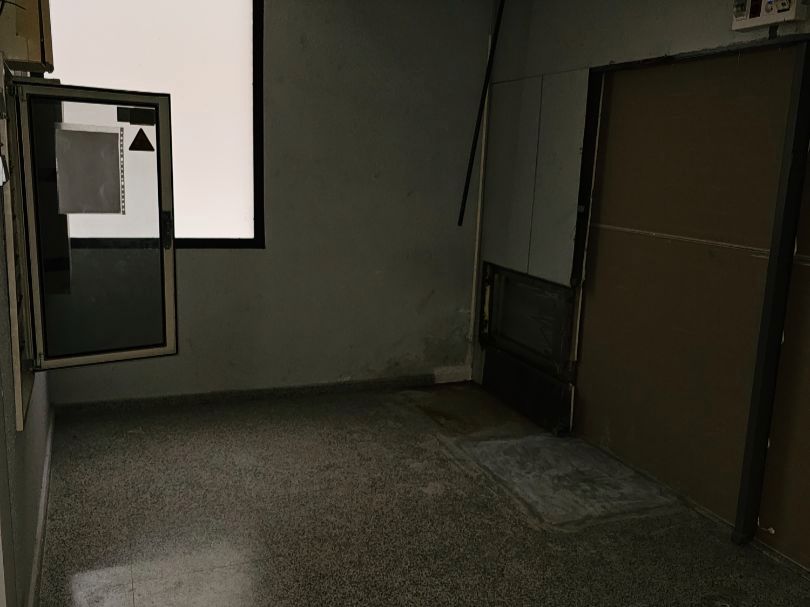 Premises for rent in Alcàsser  with Air Conditioner