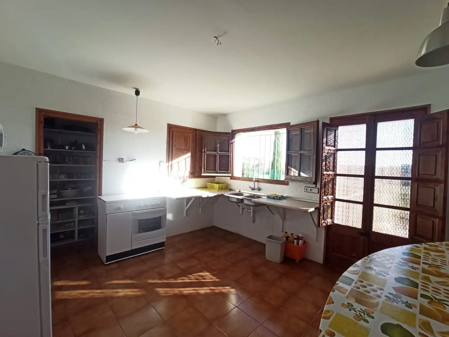 Cocina de Finca rústica en venta en Vilopriu con Jardín privado, Terraza y Amueblado