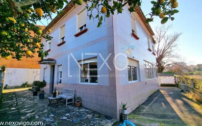 Vista exterior de Casa o xalet en venda en Vigo  amb Calefacció, Jardí privat i Terrassa