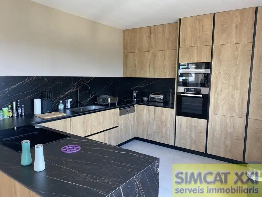 Casa en venta en Palau-saverdera, imagen 3
