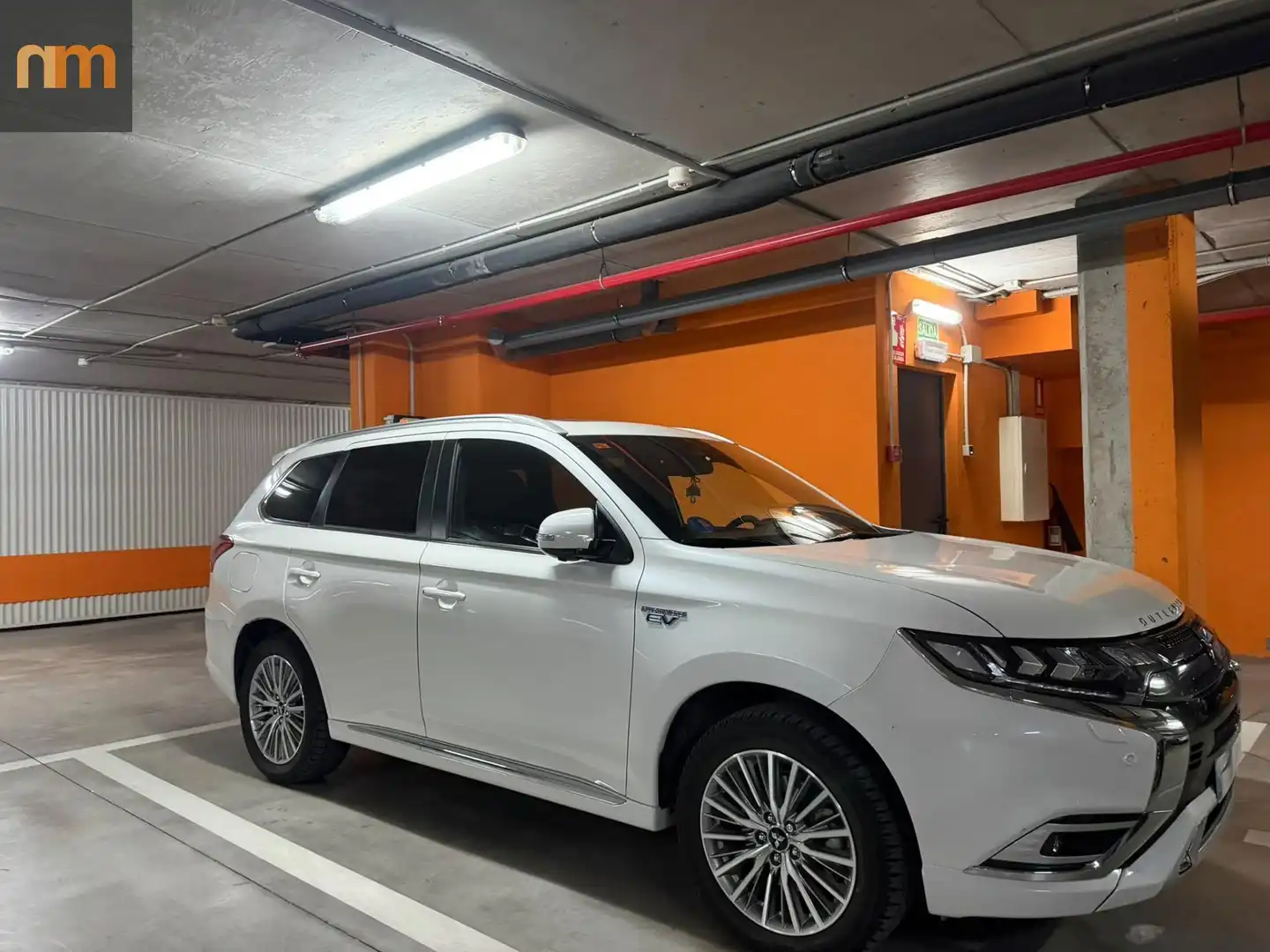 Parking of Flat for sale in Madrid  with Air Conditioner, Heating and Private garden