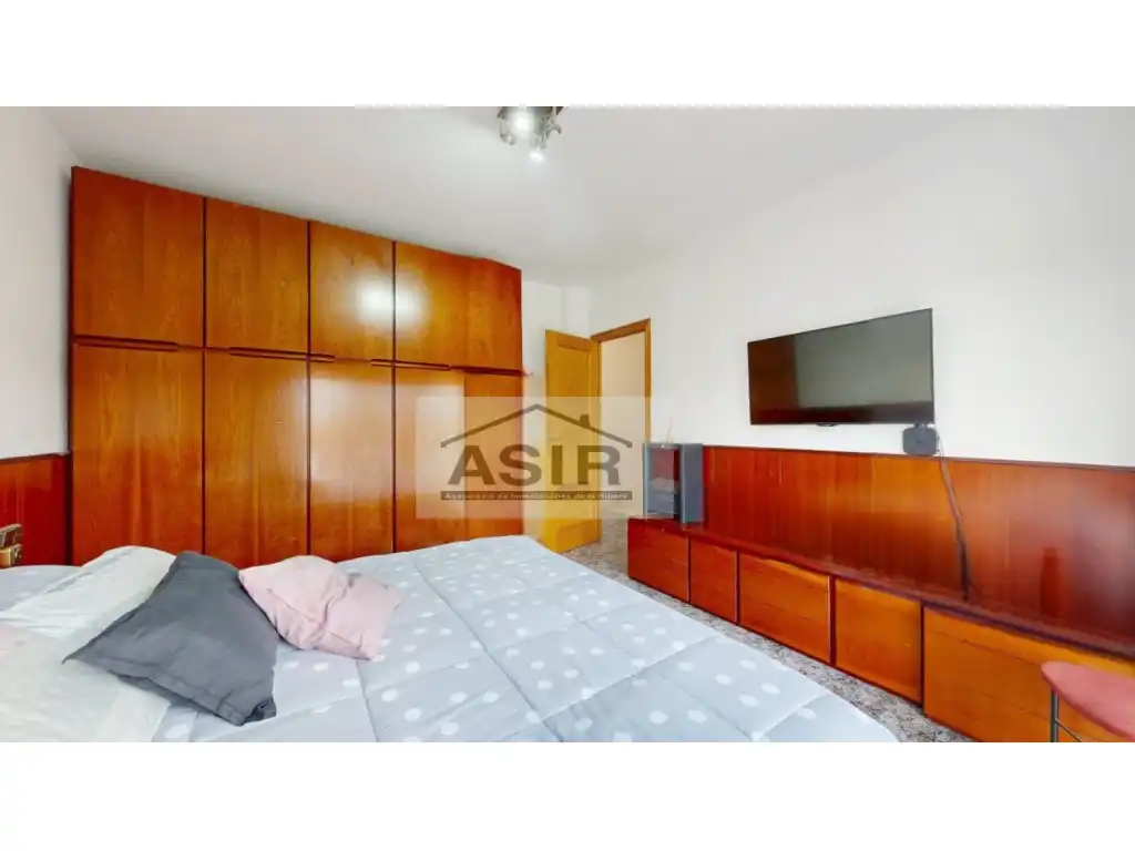 Dormitori de Casa o xalet en venda en La Pobla Llarga amb Aire condicionat i Terrassa