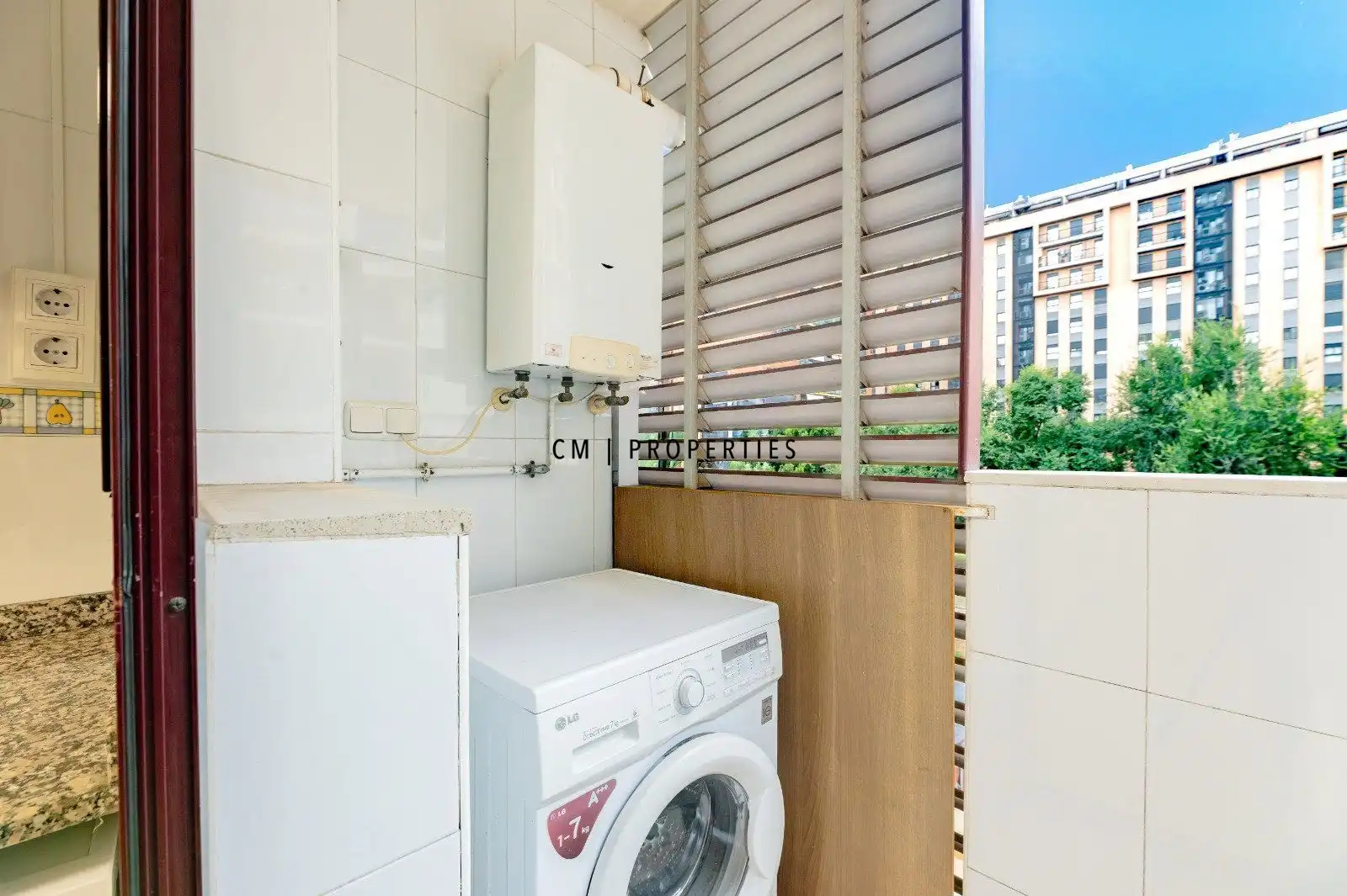 Balcony of Flat for rent in Valencia  with Air Conditioner, Heating and Terrace