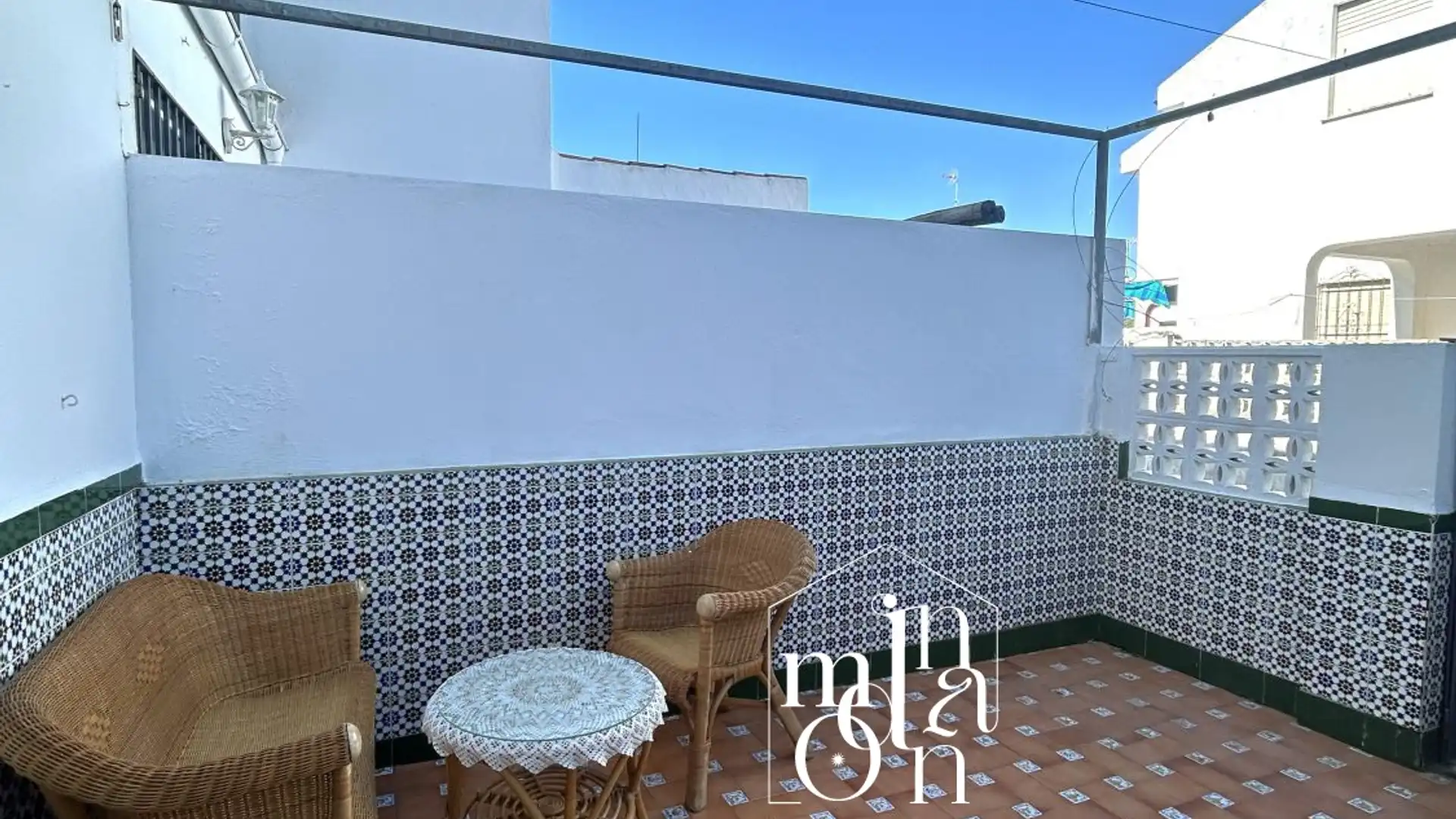 Terrassa de Casa adosada en venda en Almonte amb Calefacció, Traster i Moblat