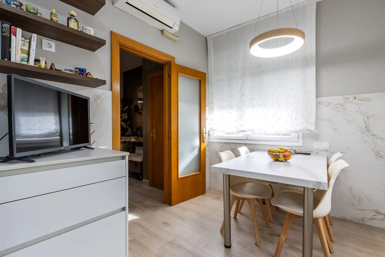 Cocina de Casa o chalet en venta en Castellar del Vallès con Aire acondicionado, Calefacción y Jardín privado
