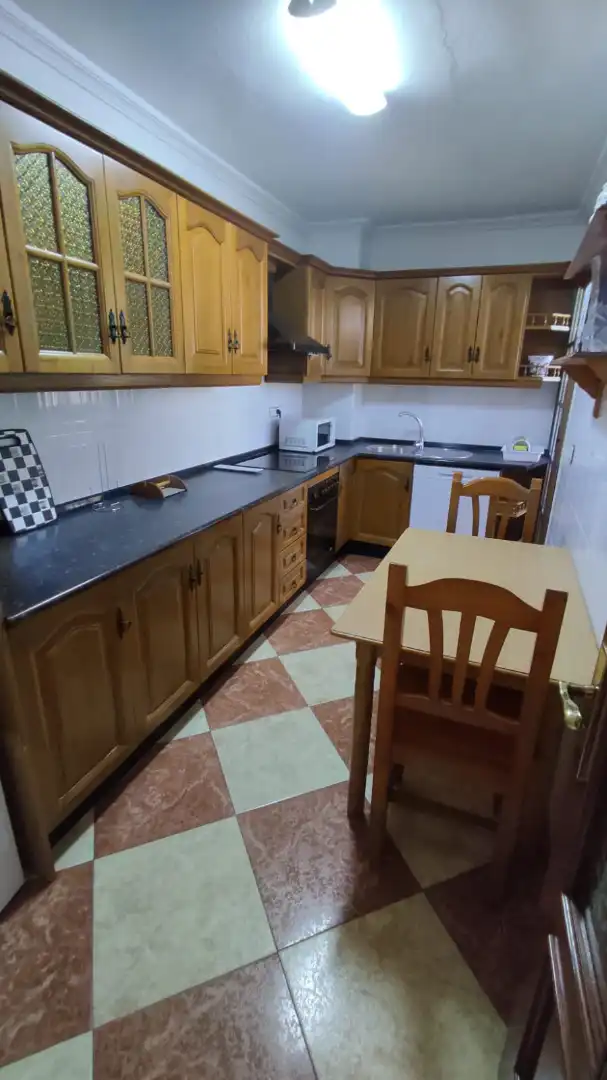 Kitchen of Flat for sale in Sevilla  with Storage room and Furnished