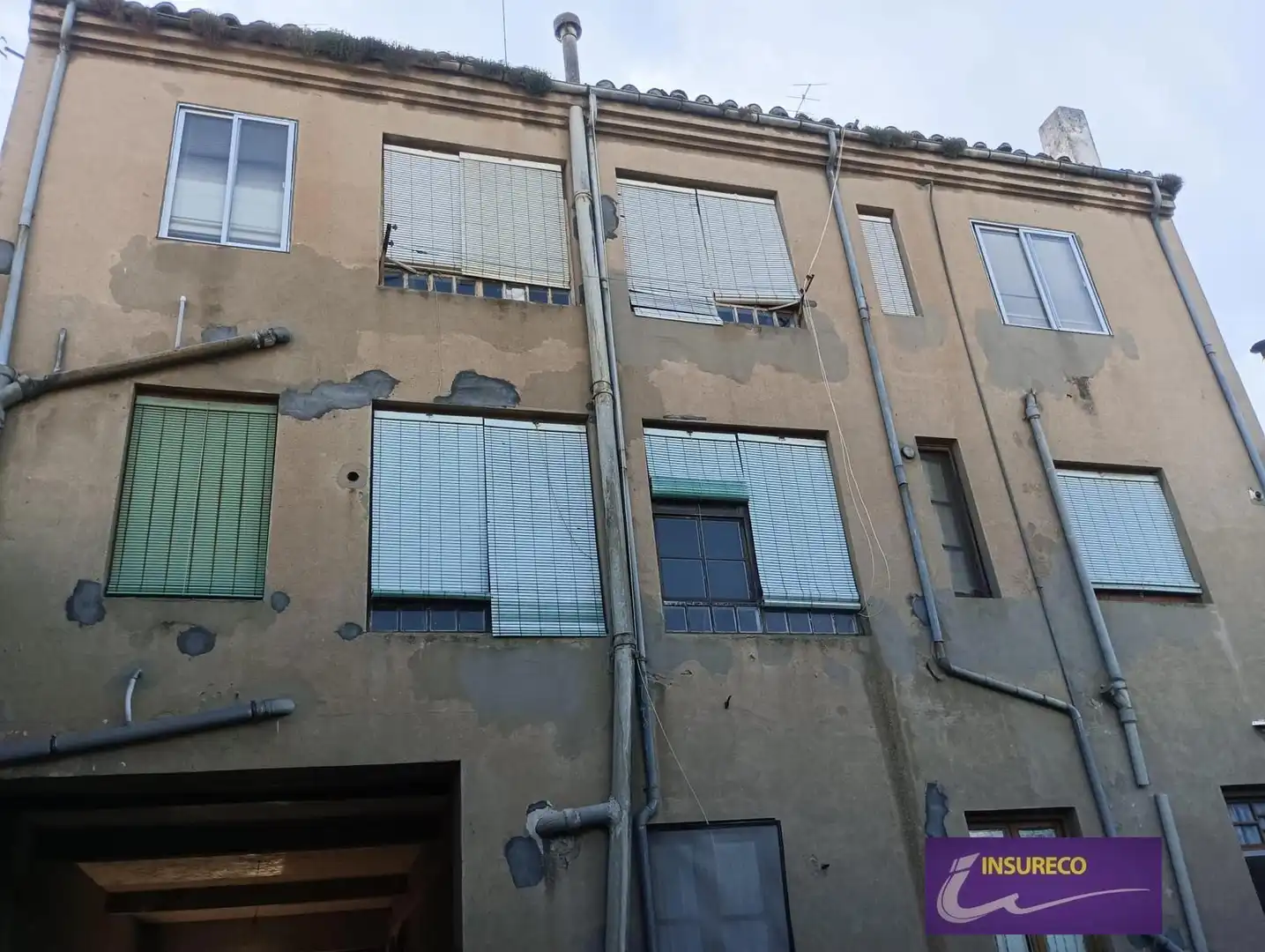 Exterior view of Buildings for sale in Villarejo de Órbigo