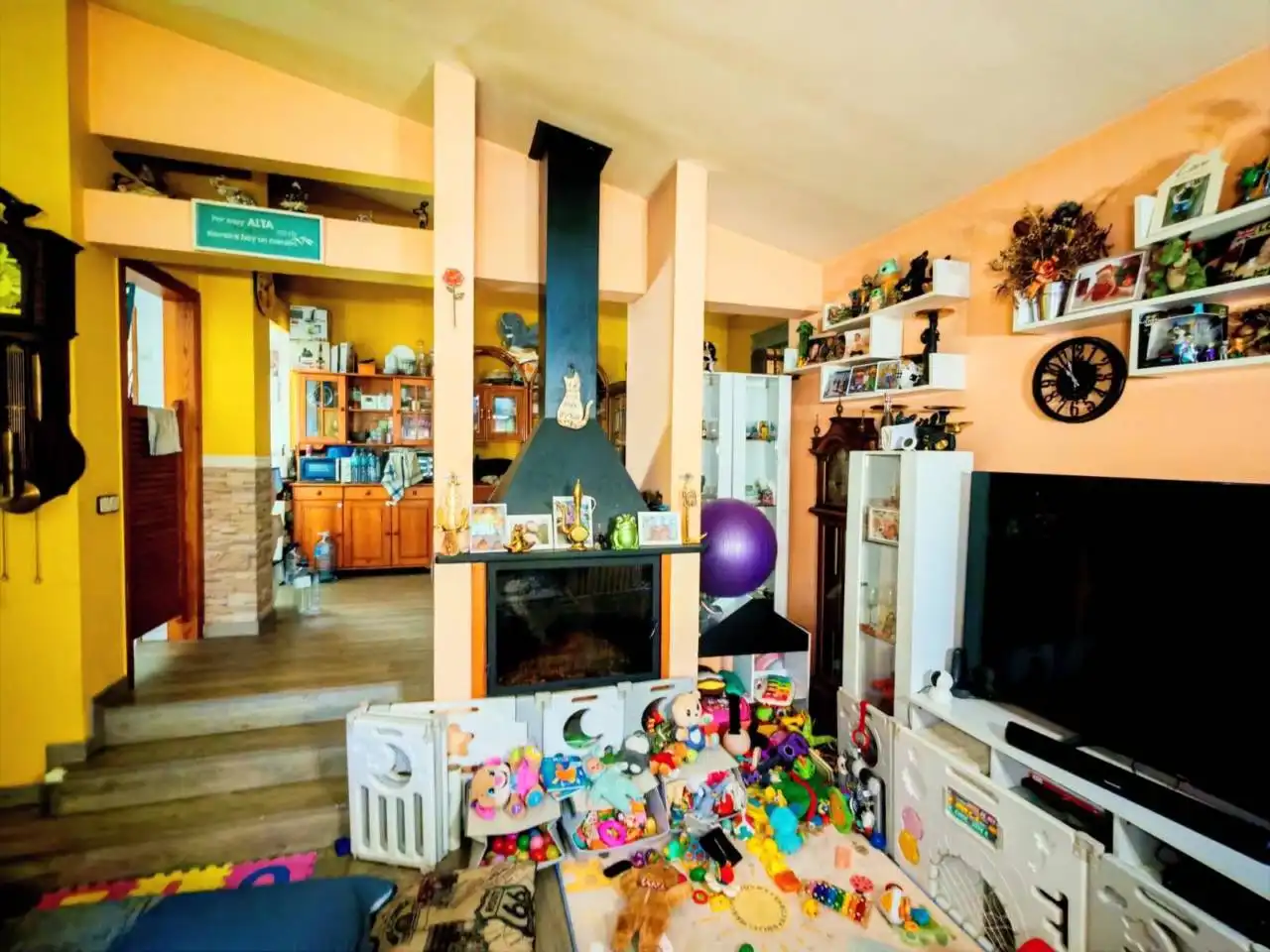 Sala de estar de Casa o chalet en venta en Sant Pere de Vilamajor con Aire acondicionado, Calefacción y Jardín privado