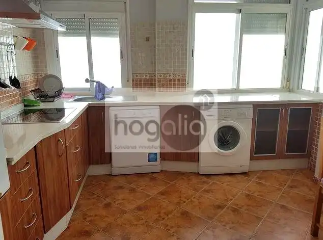 Cocina de Piso de alquiler en Sevilla con Aire acondicionado y Amueblado