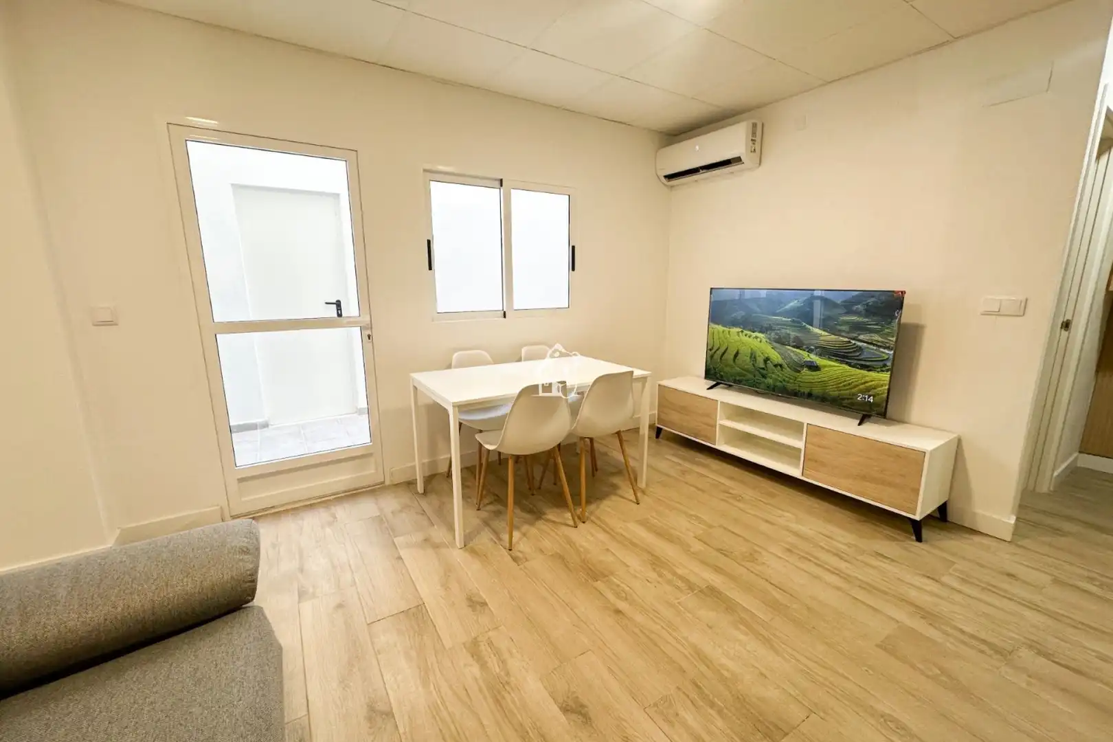 Sala d'estar de Planta baixa de lloguer en Orihuela amb Aire condicionat, Terrassa i Moblat