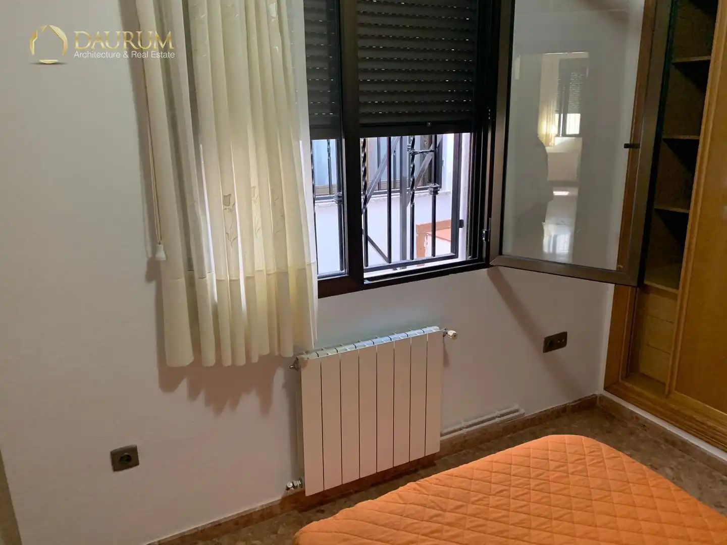 Bedroom of Houses for sale in Alaquàs  with Air Conditioner, Heating and Terrace