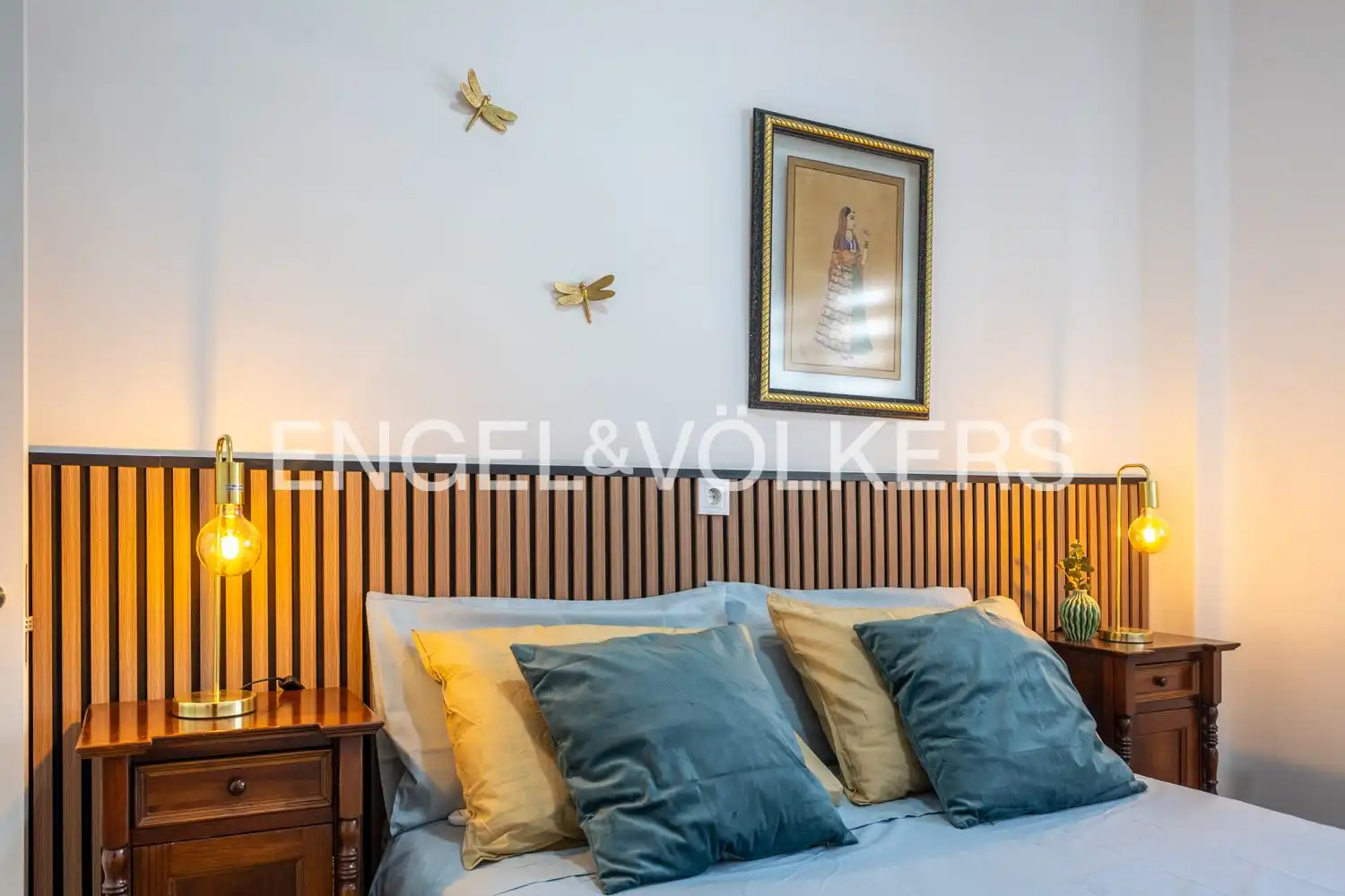 Bedroom of Flat for rent in Valencia  with Air Conditioner, Heating and Furnished