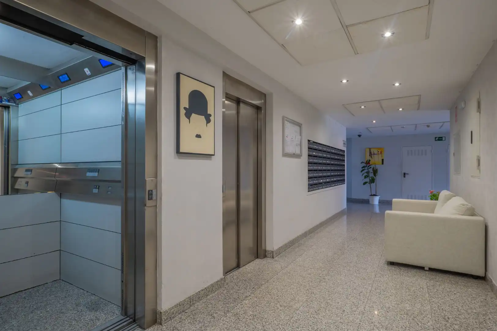 Oficina en venta en Alcorcón con Aire acondicionado, Calefacción y Trastero