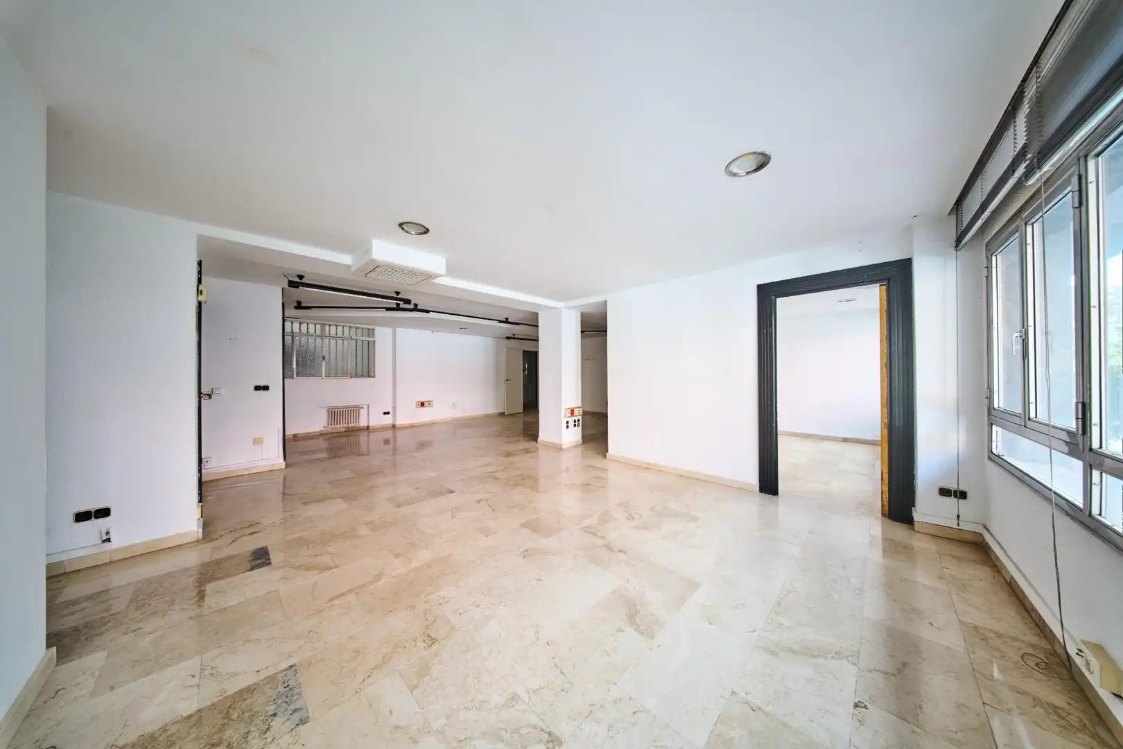 Piso con ascensor en venta en Plaza ISABEL CATOLICA 4, imagen 9
