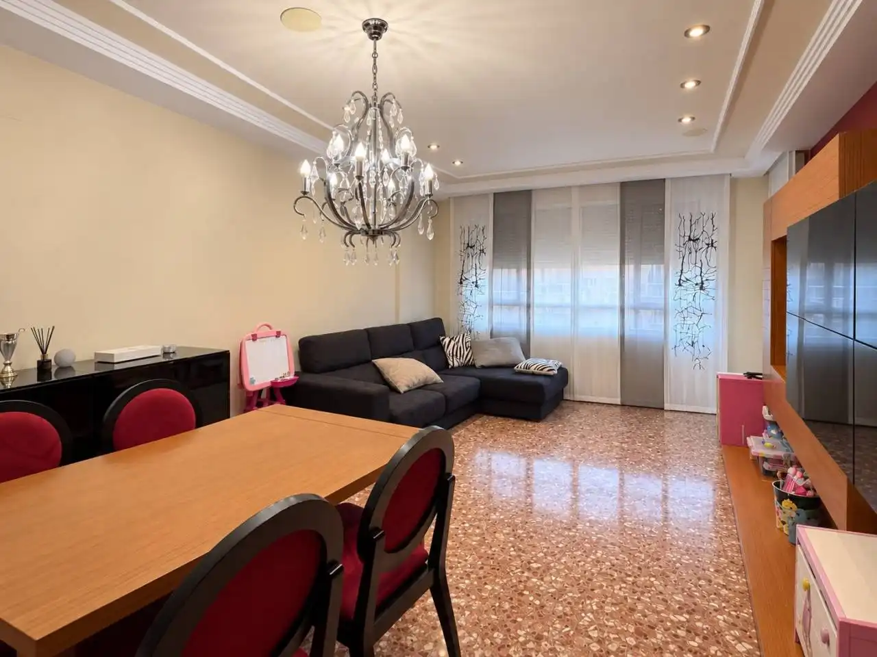 Living room of Flat for sale in Vila-real  with Air Conditioner, Furnished and Balcony