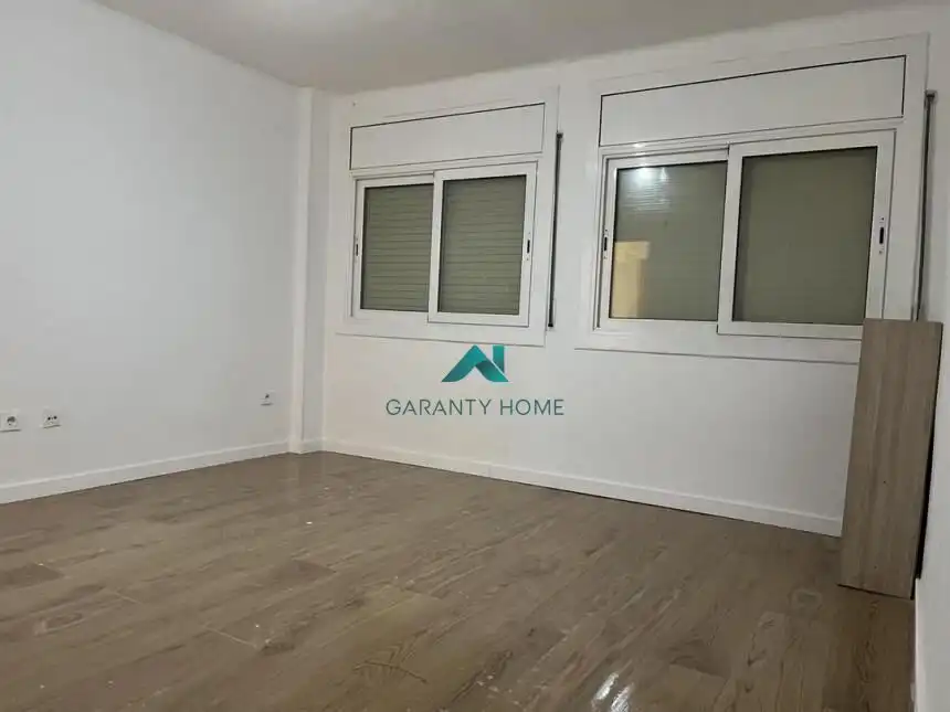 Bedroom of Flat for rent in Terrassa  with Parquet flooring