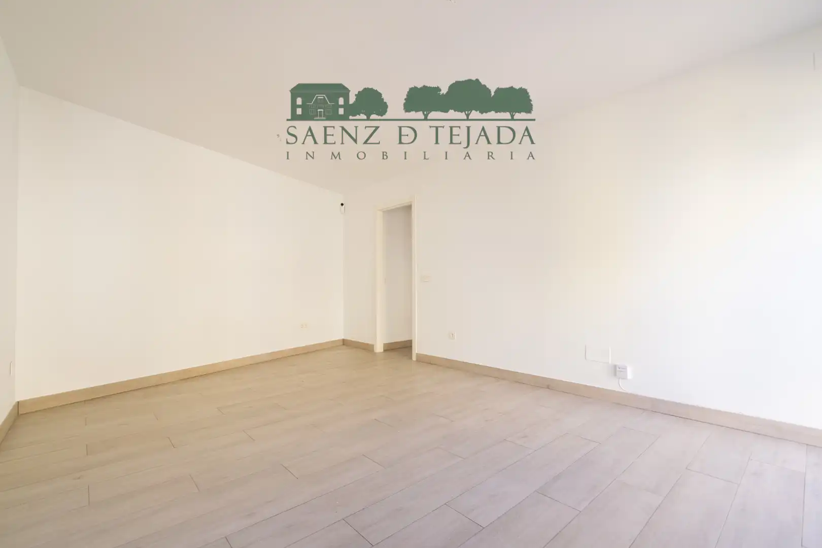 Flat with lift to rent in Calle Luis Montoto 21, imagen 4