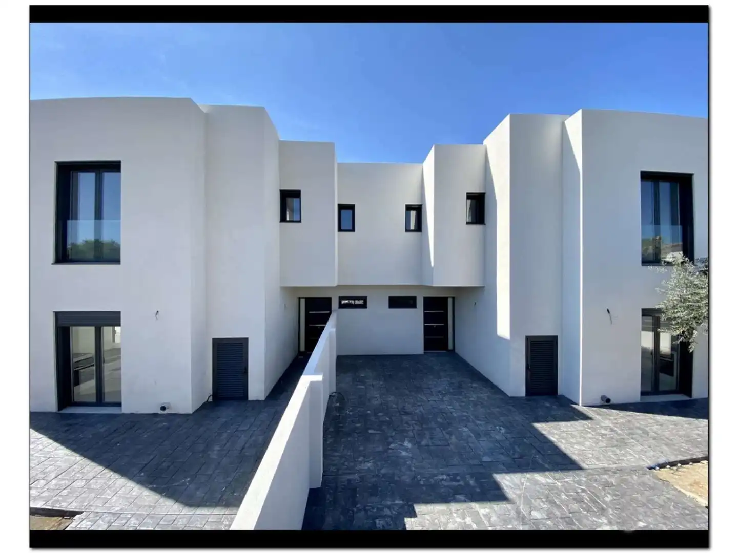 Casa amb terrassa en venda a Requesens, imagen 3