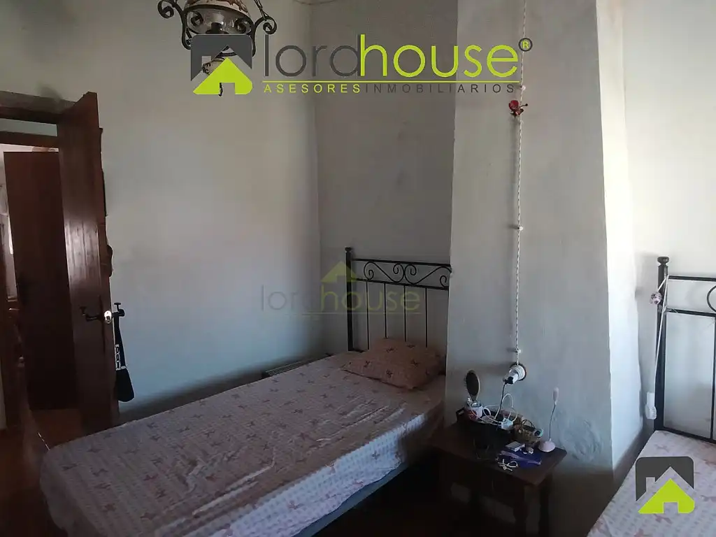 Houses for sale in Calle Doctor Barraquer, Aviles