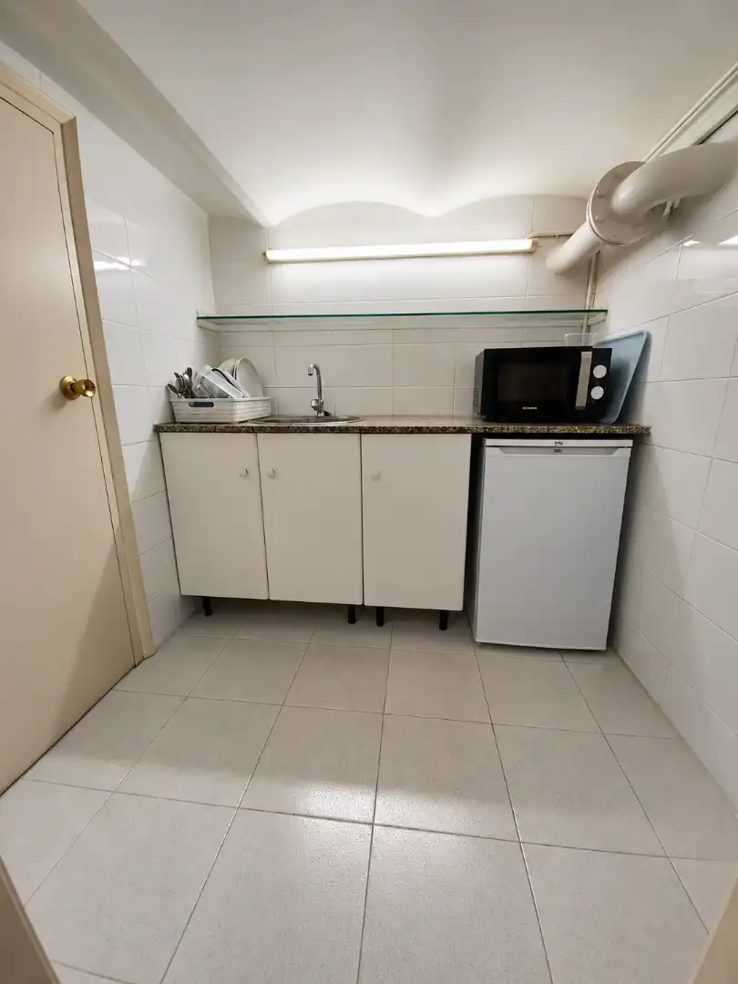 Küche von Büro zum Verkauf in Eixample