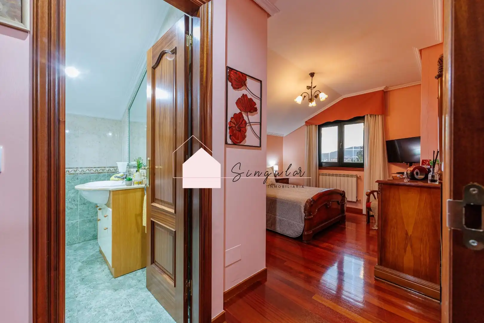 Schlafzimmer von Haus oder Chalet zum Verkauf in Tui mit Heizung, Abstellraum und Schwimmbad