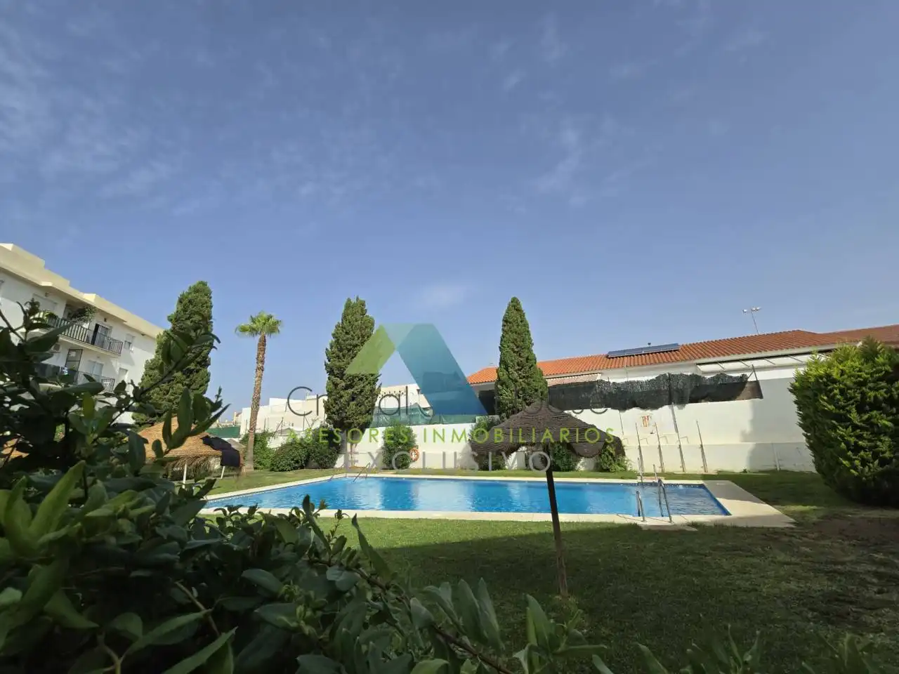 Swimming pool of Flat for sale in Vélez-Málaga  with Terrace, Storage room and Alarm
