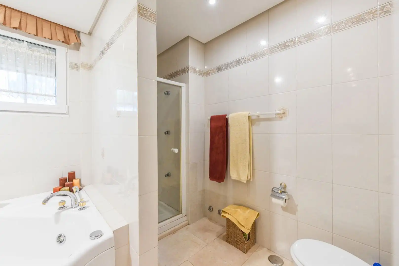 Baño de Casa o chalet en venta en Tordesillas con Calefacción, Jardín privado y Parquet