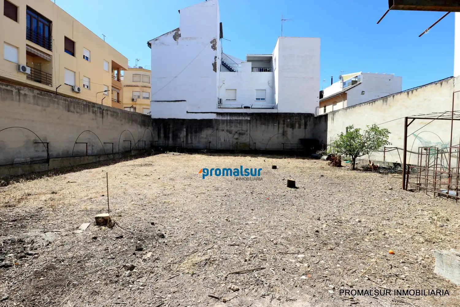 Casa o chalet en venta en Puente Genil con Terraza, Trastero y Piscina