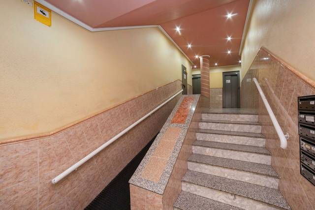 Piso en Venta en C/ Villa De Madrid en Parque de las Naciones