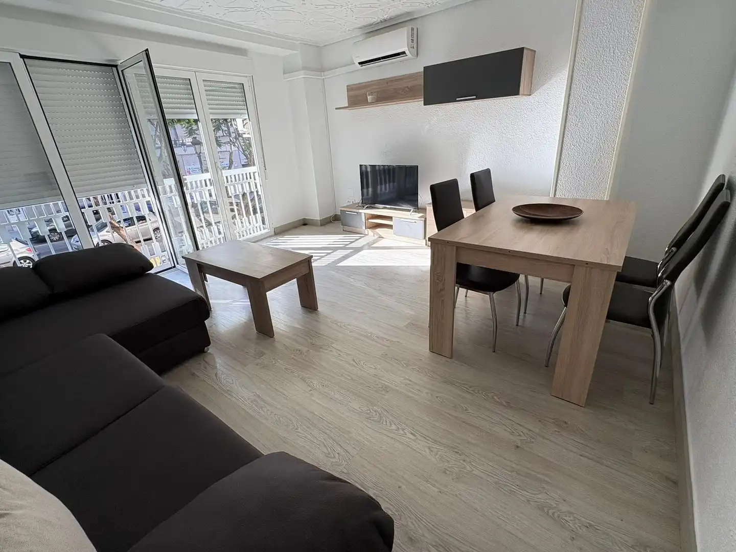 Sala de estar de Piso de alquiler en Elche / Elx con Aire acondicionado y Amueblado