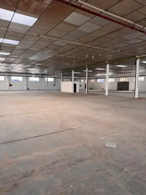 Industrial building to rent in Alcàsser