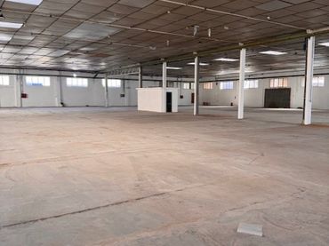 Industrial building to rent in Alcàsser