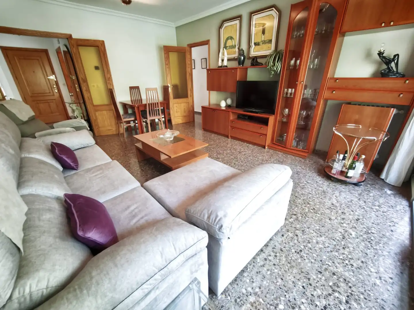 Sala d'estar de Pis en venda en Albacete amb Aire condicionat, Calefacció i Moblat
