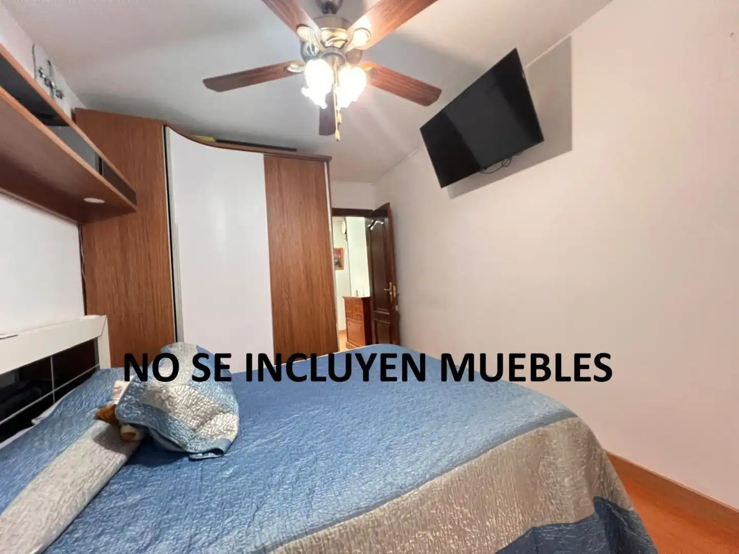 Dormitori de Pis en venda en Gijón  amb Calefacció, Terrassa i Piscina