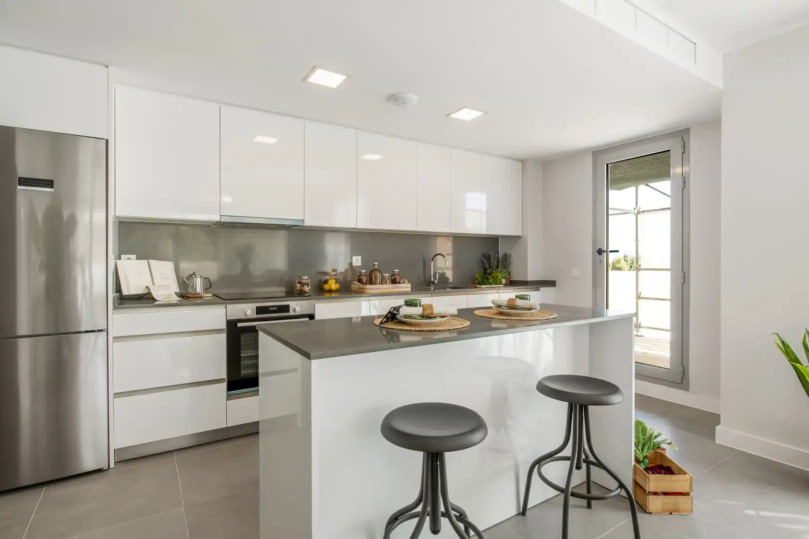 Apartament amb piscina en venda a El Faro de Calaburra - Chaparral, imagen 3