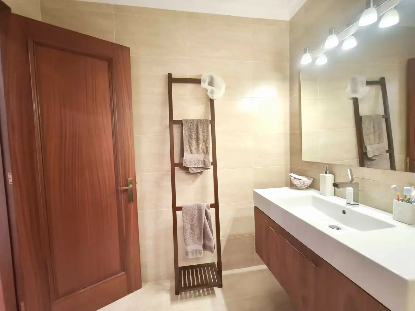 Baño de Piso en venta en Maó - Mahón con Aire acondicionado, Calefacción y Terraza