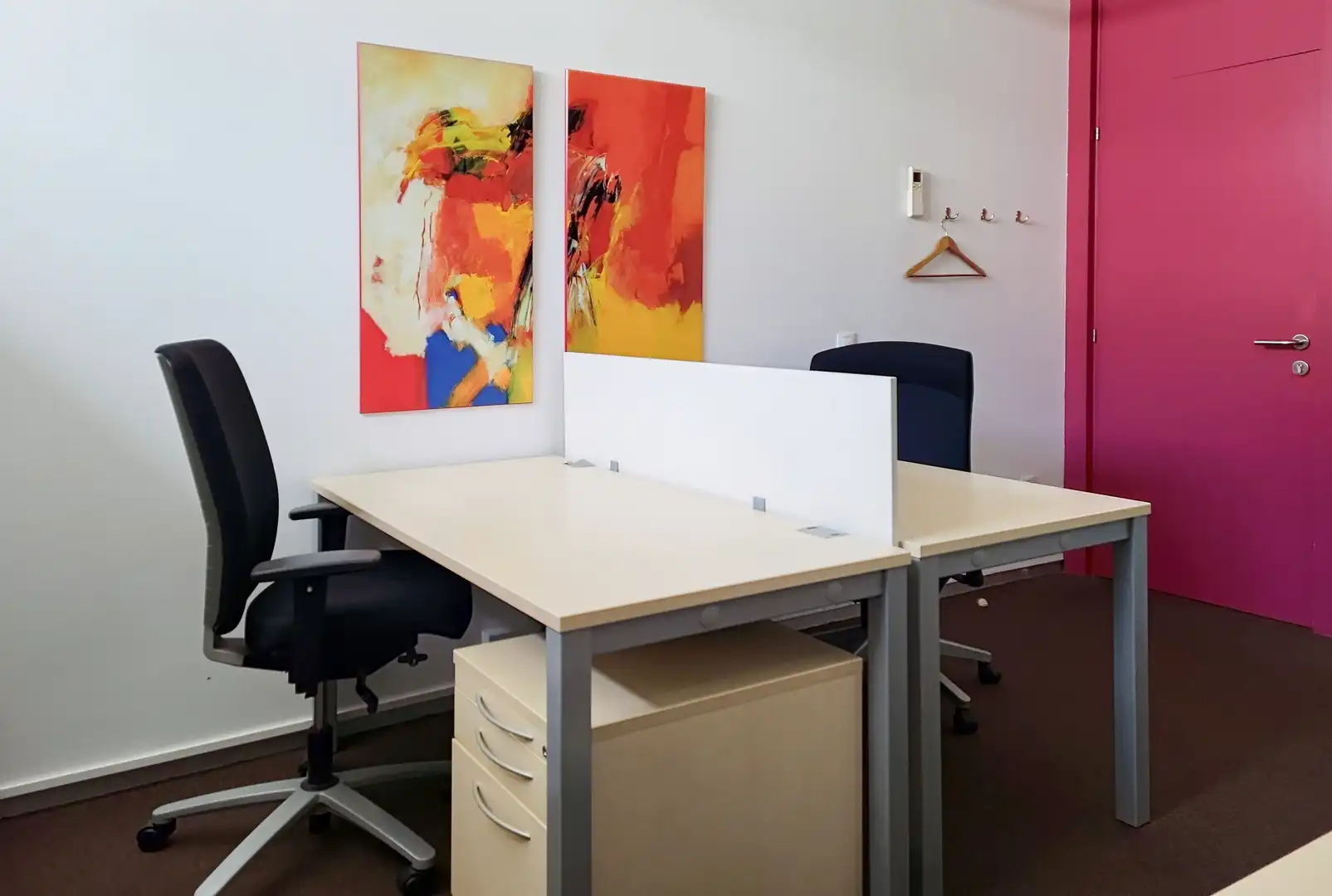 Büro zur Miete in Bilbao  mit Klimaanlage, Heizung und Möbliert