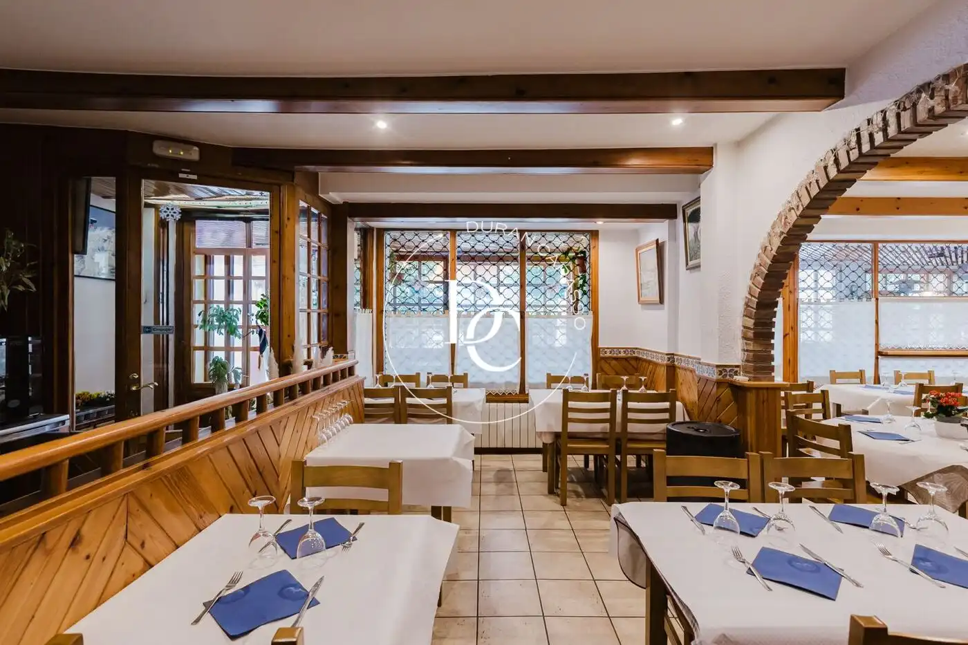 Local en venta en Alp