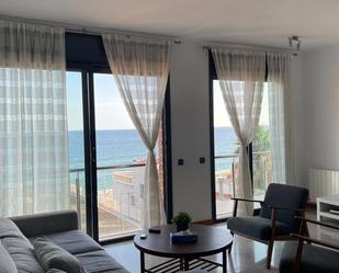 Living room of Flat to rent in Montgat  with Air Conditioner, Heating and Terrace