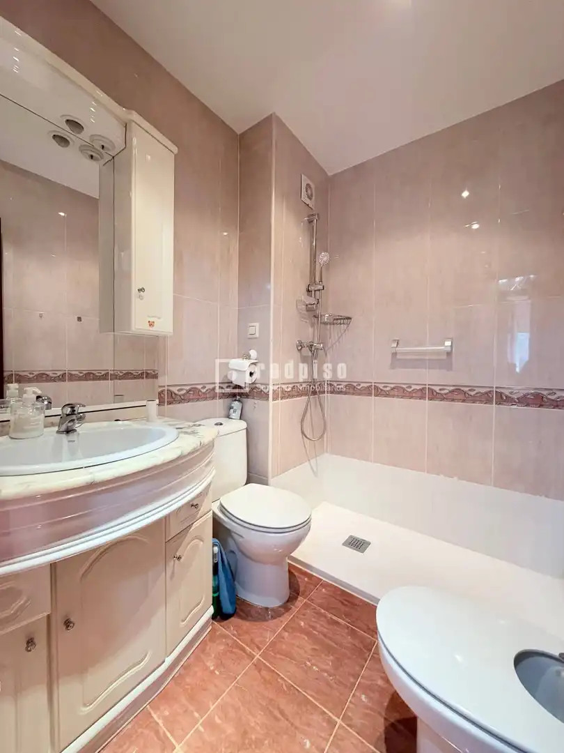 Baño de Piso en venta en La Avanzada - La Cueva