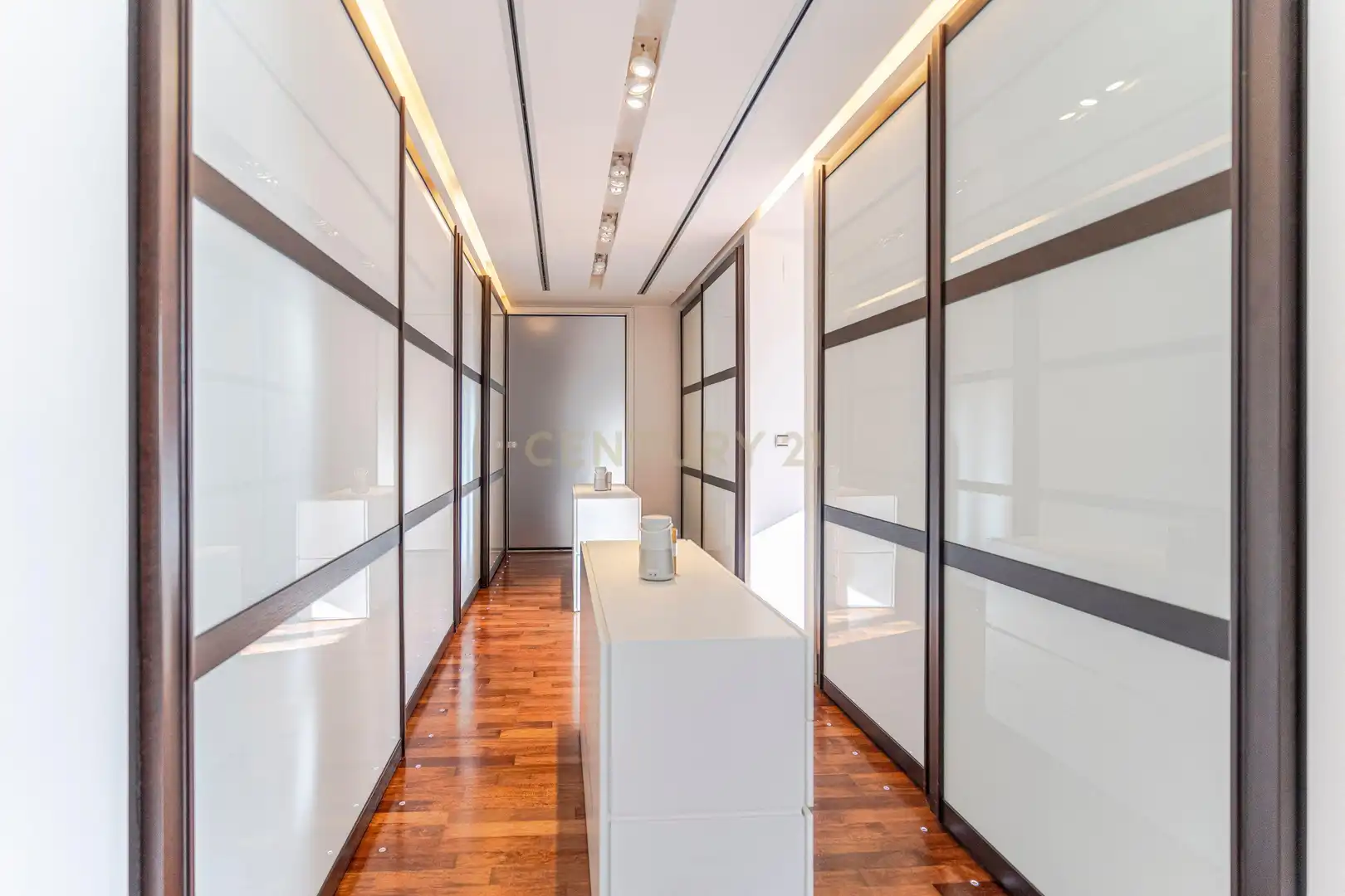 Apartamento en venta en Granada con Aire acondicionado, Horno y Microondas